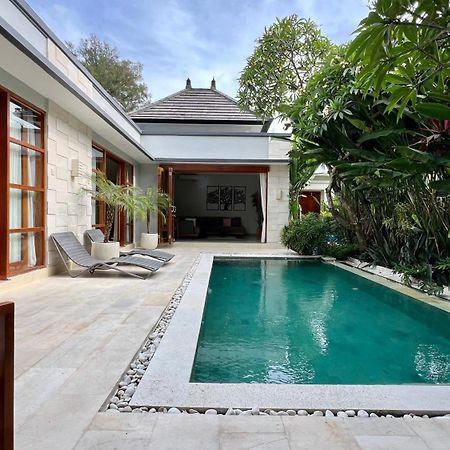 Villa Voyage 5 เซมินยัค ภายนอก รูปภาพ