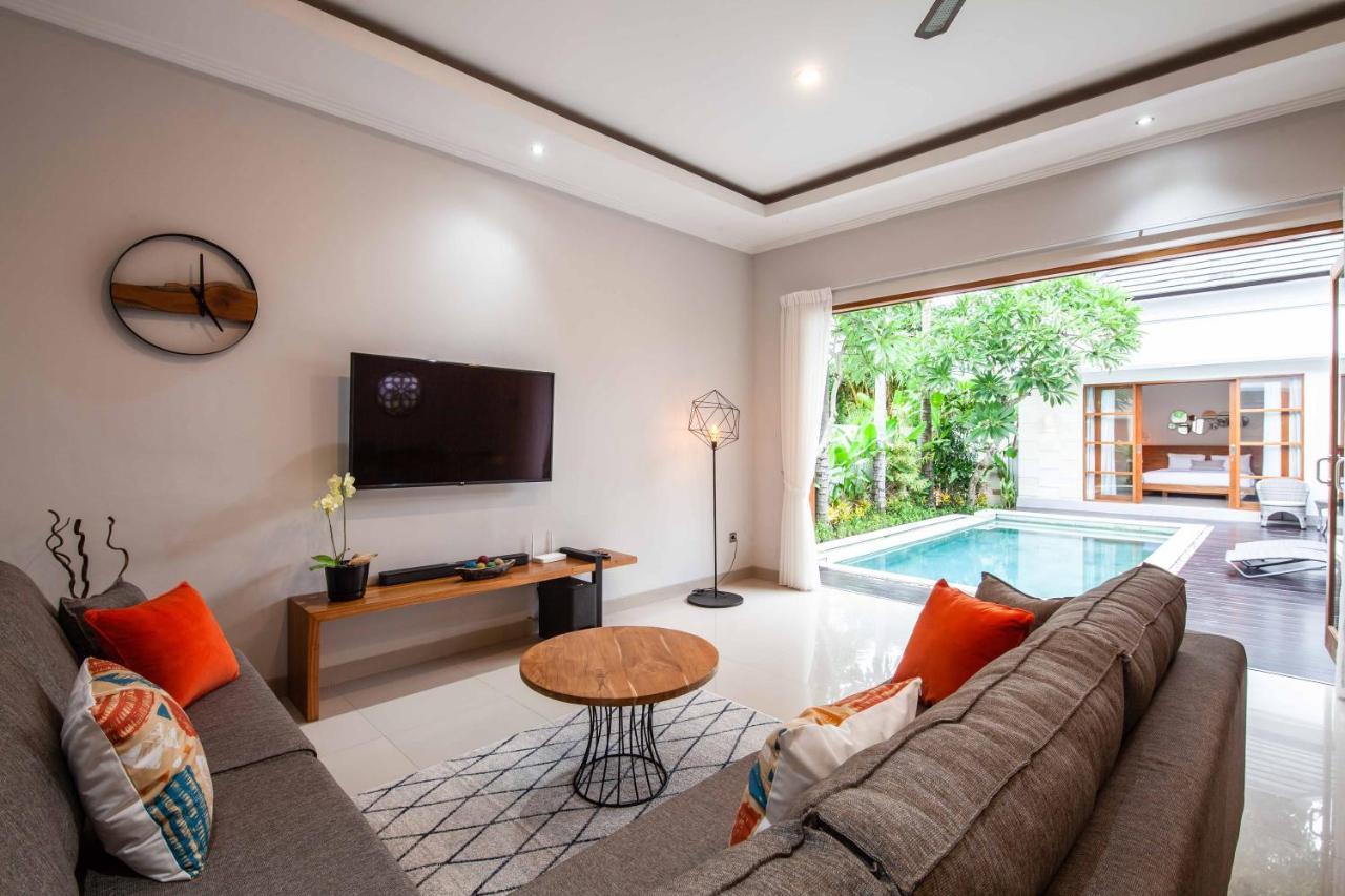 Villa Voyage 5 เซมินยัค ภายนอก รูปภาพ